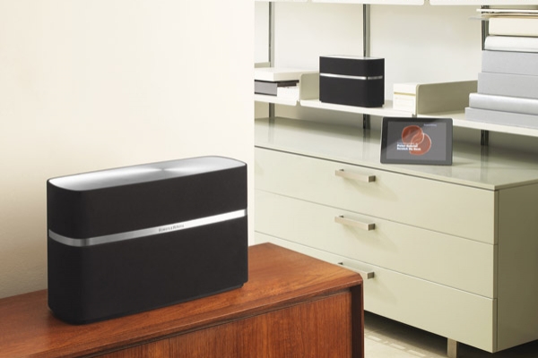 Air your tunes －Bowers & Wilkins Wireless Music Systems A5 & A7