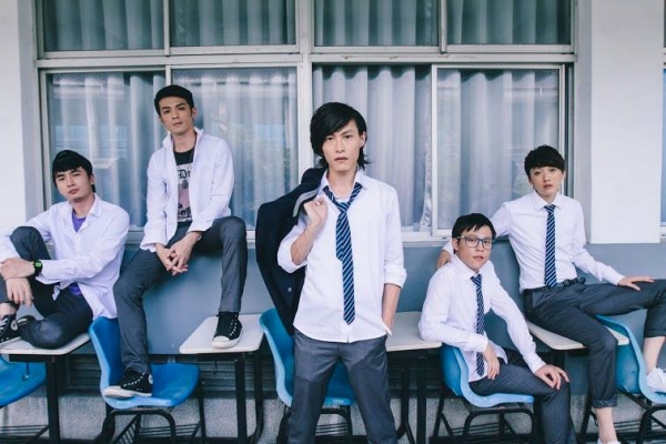 台灣首齣 BL 搖滾音樂劇，再拒劇團－前叛逆男子《新社員》
