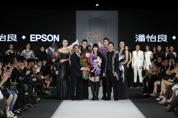 潘怡良 X EPSON「印紀」時裝秀，打造數位印花與針織工藝新美學