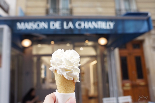 法式甜點鑑賞｜不可或缺的甜點元素：香緹鮮奶油（crème Chantilly）