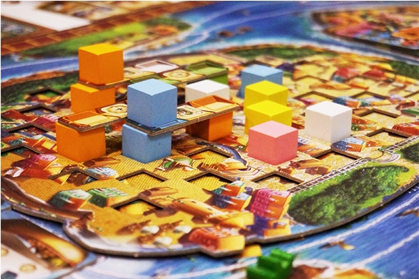 桌遊設計二三事(二):
讓玩家做決策,是遊戲好玩的地方──設計師 Eros