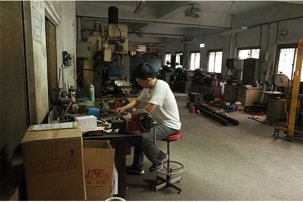 高雄電影節｜
製筆工廠工人們說不出的情感：《記憶書寫》 
