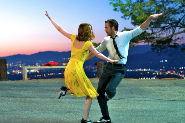 每週影評｜《樂來越愛你》：在星星之城和夢想共舞