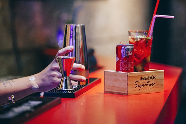 點燃熱情靈魂,Red Bull期間限定酒吧開幕!