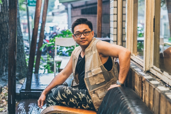 發自憤怒，愛的一擊：
專訪林立青《做工的人》