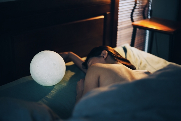 我穿上爸爸的衣服|在海上漂流