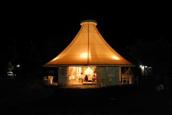 伊東豊雄的歡迎式(一):安置 311 災民身與心的「大眾之家」