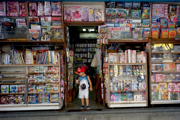 非文青小書局(一):天天在小書局挖寶的日子