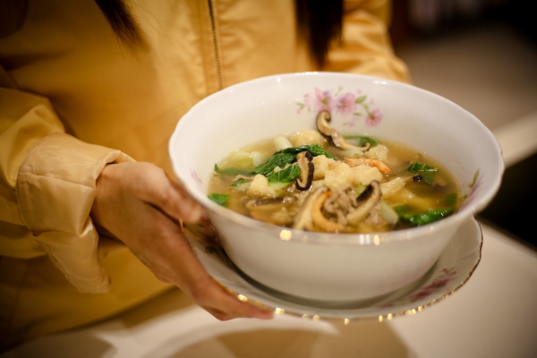 我穿上爸爸的衣服|麵疙瘩