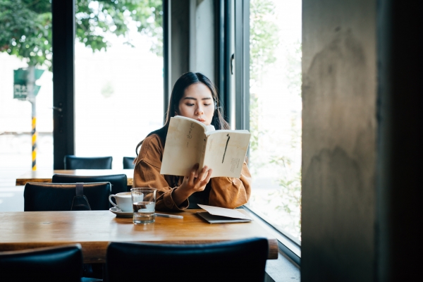 不過是一場約會|
鱷魚與兔兔,即將愛妳的隱喻