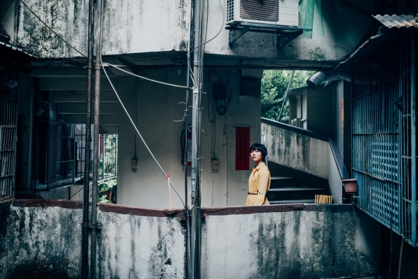 生無可戀不意外 (-_-;)
專訪陳又津：我們一定要這麼努力活到最後嗎？