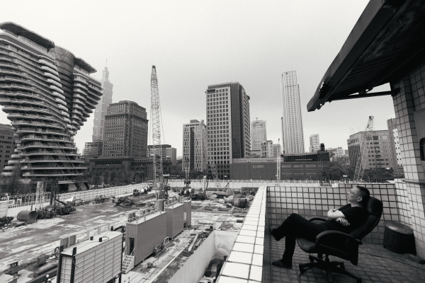 見神見廢墟,專訪姚瑞中:藝術家只是個信差