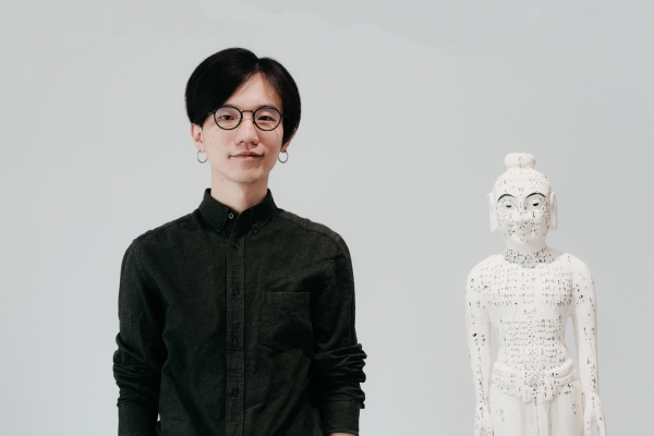 病氣少年少女｜蕭鈞毅：一個小說家曾經的睡眠癱瘓與沙特式嘔吐