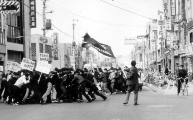 許瞳|我們終在趕赴明日的聚會——徐小明《去年冬天》與小川紳介《壓制之森》