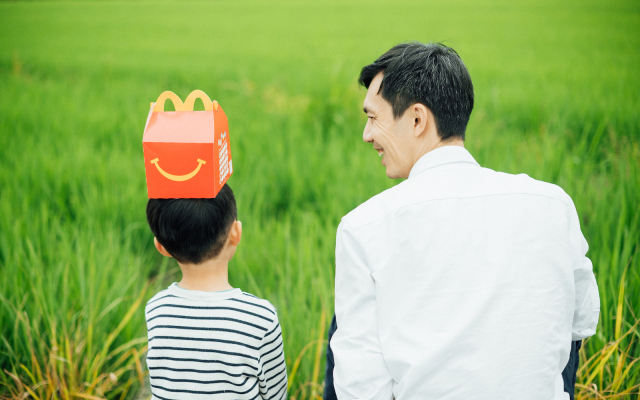 生命到了這一刻,很美,很滿足──專訪「眾神花園」共學團,農場裡的親子生態學