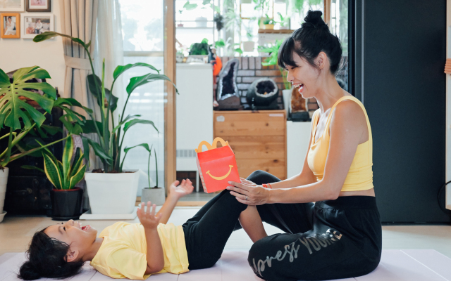 因為有人陪伴,運動也沒那麼辛苦孤單了──運動 YouTuber 黑面蔡媽媽的母女日常