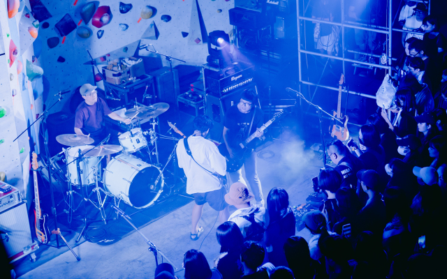 Rhino Live|來攀岩場聽團吧,給我們還沒被摔壞的人生──拍謝少年 ╳ 餿水的「墜落練習」